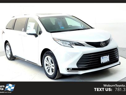 New 2026 Toyota Sienna Limited