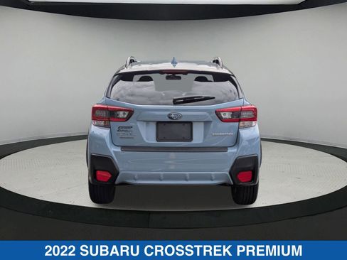 Certified 2022 Subaru Crosstrek 2.0i Premium image 5