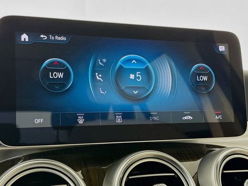 Used 2022 Mercedes-Benz GLC 300 GLC 300 image 18