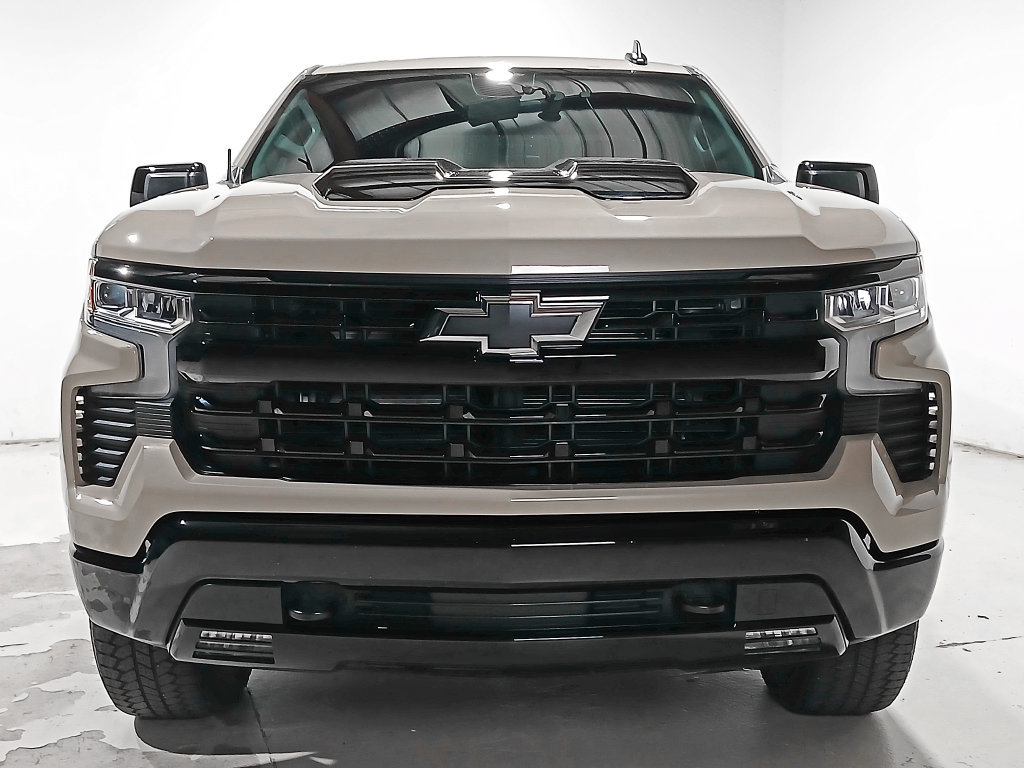 Used 2022 Chevrolet Silverado 1500 LT Trail Boss AWD/4WD image 2