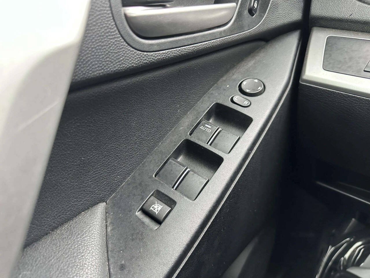 Used 2010 MAZDA MAZDA3 s Grand Touring FWD image 18