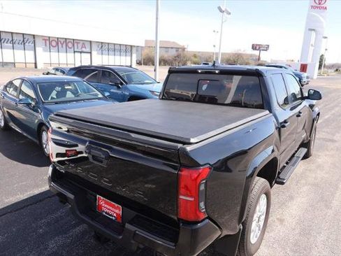 Certified 2024 Toyota Tacoma SR5 image 7