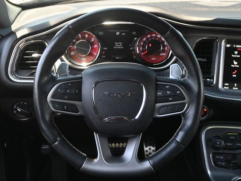 Used 2019 Dodge Challenger SRT Hellcat w/ Plus Package RWD image 17