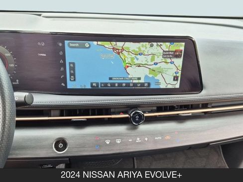 Used 2024 Nissan Ariya FWD image 28