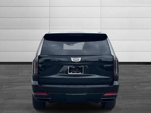 New 2026 Cadillac Escalade Platinum Sport AWD/4WD image 4