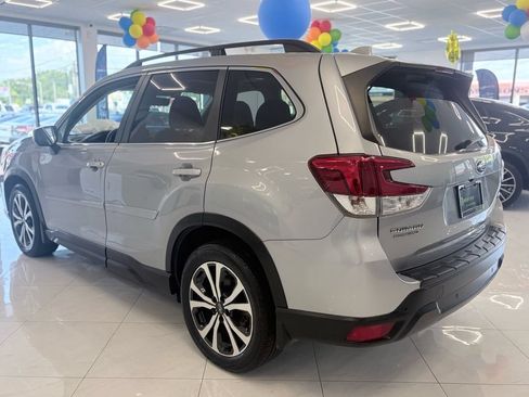 Used 2020 Subaru Forester Limited AWD/4WD image 10