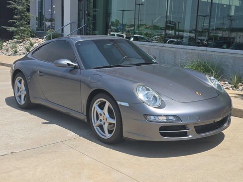 Used 2008 Porsche 911 Carrera RWD image 9