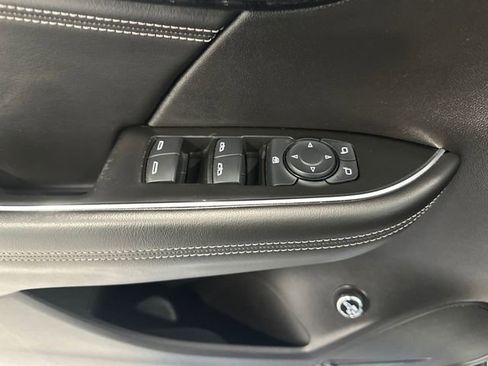 Used 2022 Buick Envision Preferred image 31