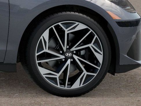 New 2025 Hyundai Ioniq 6 SEL image 8