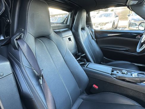 Certified 2025 MAZDA MX-5 Miata RF Grand Touring image 18