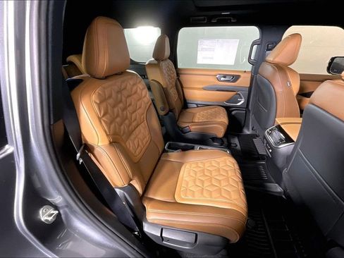 New 2026 Nissan Armada Platinum Reserve image 22