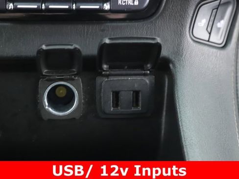Used 2018 Chevrolet Suburban LT AWD/4WD image 24