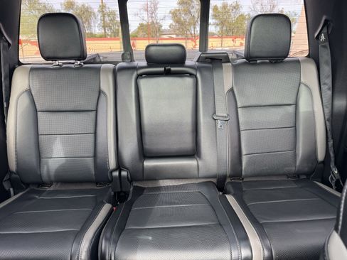 Used 2018 Ford F150 Raptor w/ Equipment Group 802A Luxury image 17