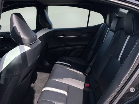 Used 2025 Toyota Camry SE w/ Convenience Package FWD image 18