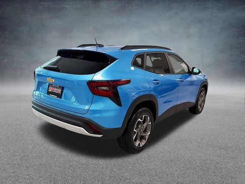 New 2026 Chevrolet Trax LT w/ Driver Confidence Package image 7