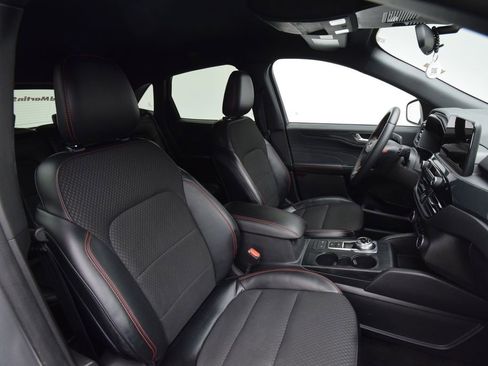 Used 2024 Ford Escape ST-Line w/ Cold Weather Package image 16