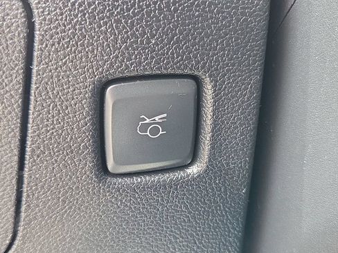 Used 2015 Ford Mustang GT Premium RWD image 26