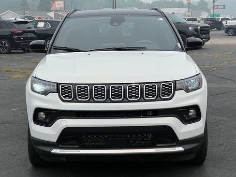 Used 2026 Jeep Compass Limited AWD/4WD image 43