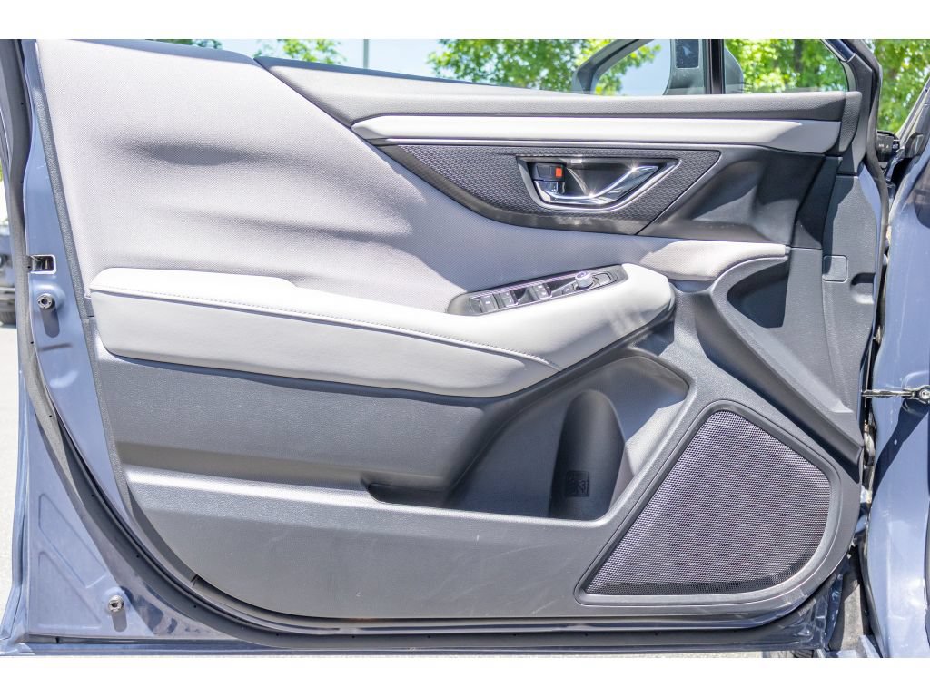 Used 2025 Subaru Legacy Premium AWD/4WD image 16