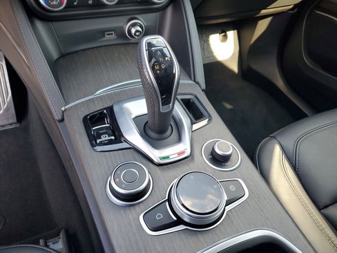 Used 2022 Alfa Romeo Stelvio Ti w/ Active Assist Plus Package image 26