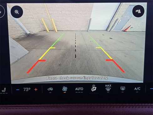 Used 2023 Lincoln Corsair Reserve image 14