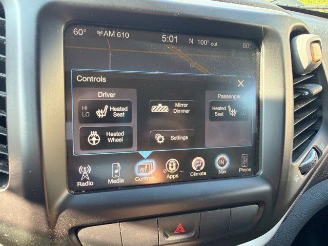 Used 2014 Jeep Cherokee Trailhawk w/ Comfort/Convenience Group AWD/4WD image 13