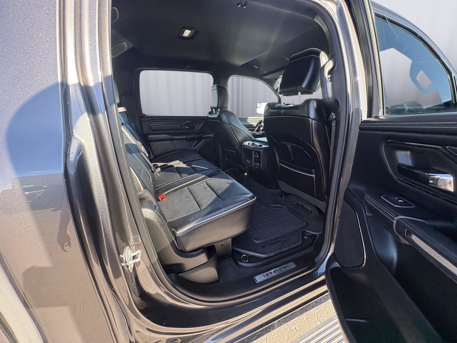 Used 2023 RAM 1500 Limited w/ Trailer Tow Group AWD/4WD image 15
