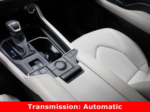 Certified 2024 Toyota Grand Highlander XLE image 16