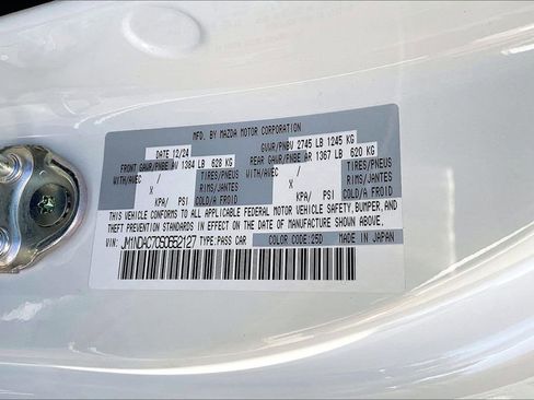 Certified 2025 MAZDA MX-5 Miata Club image 16