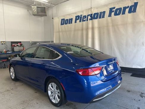 Used 2015 Chrysler 200 Limited FWD image 6