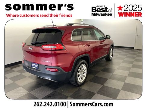 Used 2016 Jeep Cherokee Limited AWD/4WD image 5