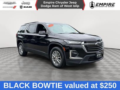 Used 2023 Chevrolet Traverse LT