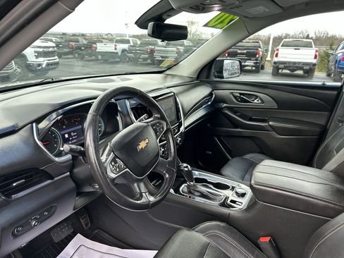 Used 2020 Chevrolet Traverse Premier w/ Redline Edition image 22