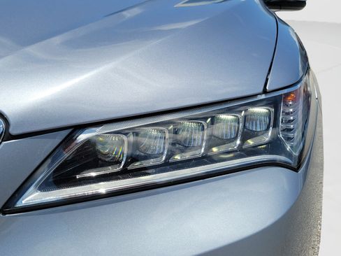 Used 2016 Acura TLX w/ Technology Package FWD image 25
