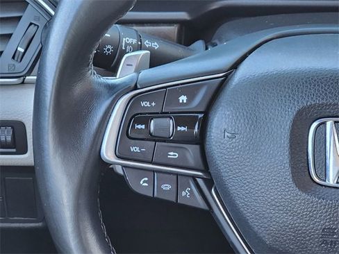 Certified 2019 Honda Accord Touring image 32
