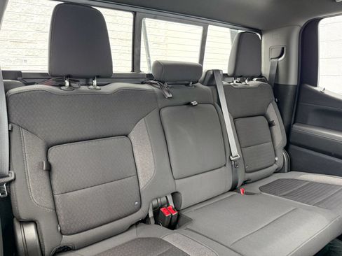 Certified 2021 Chevrolet Silverado 1500 LT Trail Boss w/ Convenience Package II AWD/4WD image 14