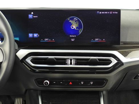 Used 2023 BMW 330i Sedan w/ Driving Assistance Package image 15