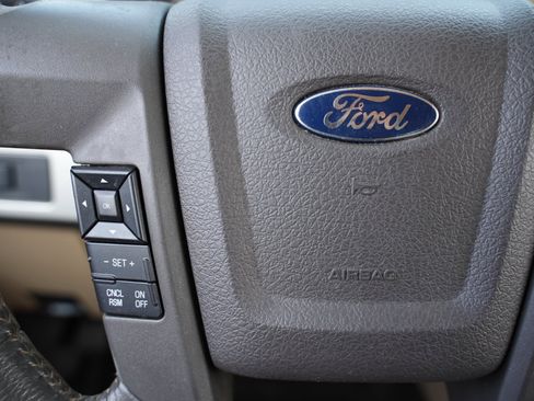 Used 2014 Ford F150 Lariat w/ Equipment Group 502A Luxury image 34