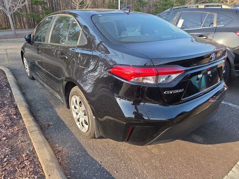 Used 2026 Toyota Corolla LE image 6