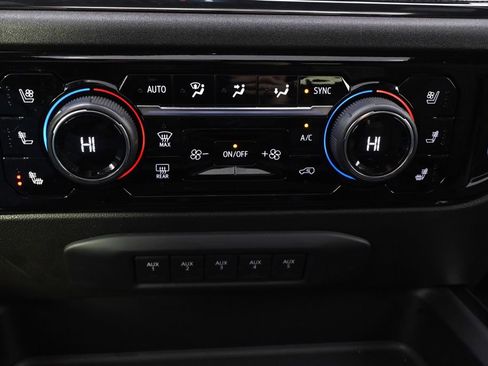 Used 2024 Chevrolet Silverado 2500 ZR2 w/ ZR2 Bison Edition image 35