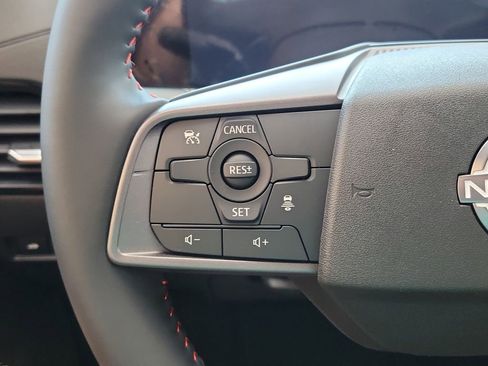 New 2026 Nissan Sentra SR w/ Floor Mat Package FWD image 6