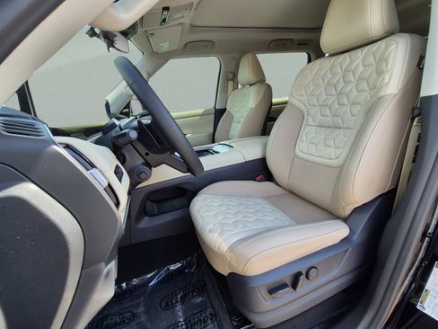 New 2026 Nissan Armada Platinum RWD image 21