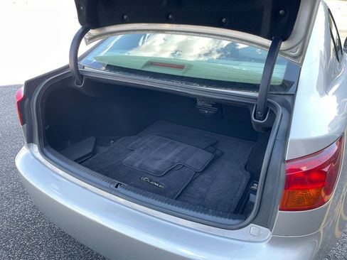 Used 2007 Lexus IS 250 image 16