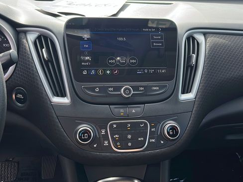 Certified 2024 Chevrolet Malibu LT image 19