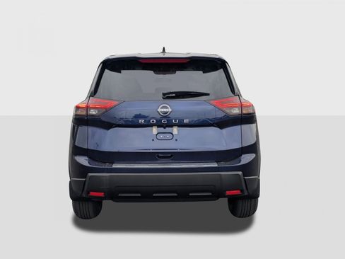 New 2026 Nissan Rogue SV FWD image 4