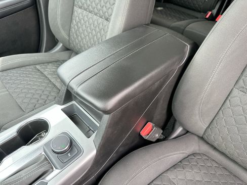 Used 2019 Chevrolet Blazer LT FWD image 20