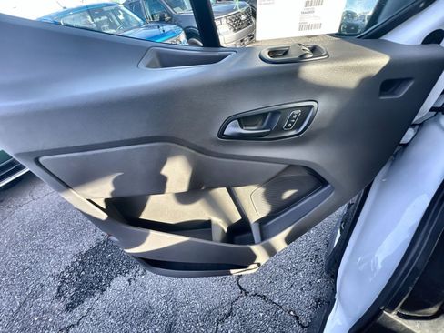 New 2026 Ford Transit 250 148 Medium Roof image 15