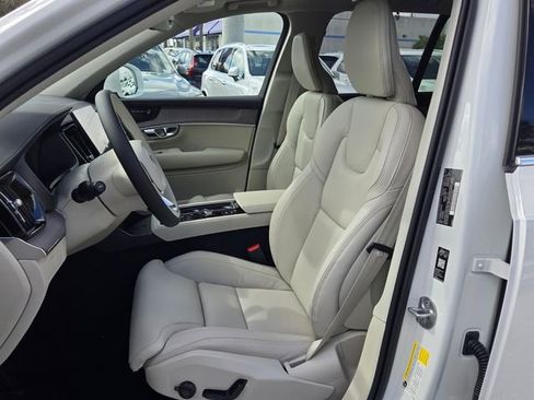 New 2026 Volvo XC90 B6 Ultra w/ Protection Package AWD/4WD image 14
