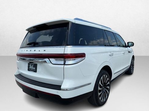 Used 2022 Lincoln Navigator Black Label AWD/4WD image 5