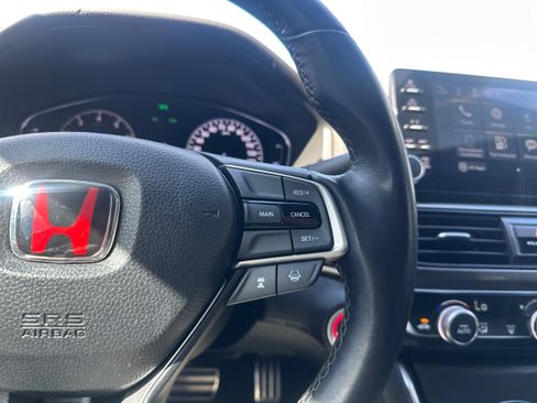 Used 2020 Honda Accord Sport image 34